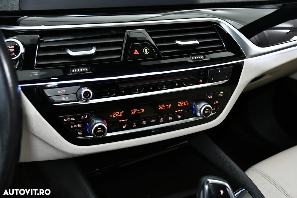 BMW Seria 5 520d Aut. - 20