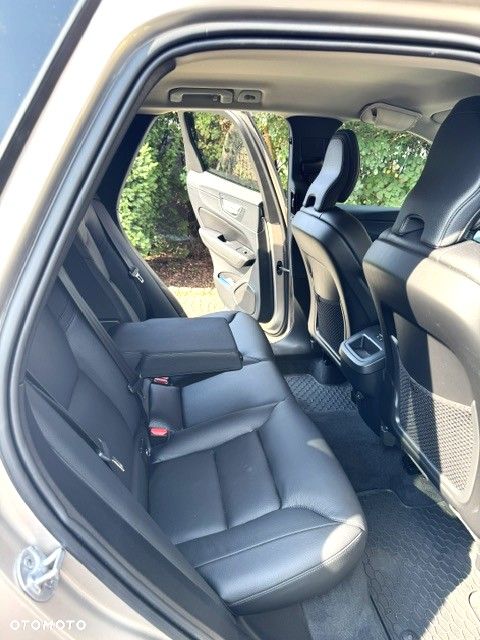 Volvo XC 60 B4 D Geartronic Inscription - 15