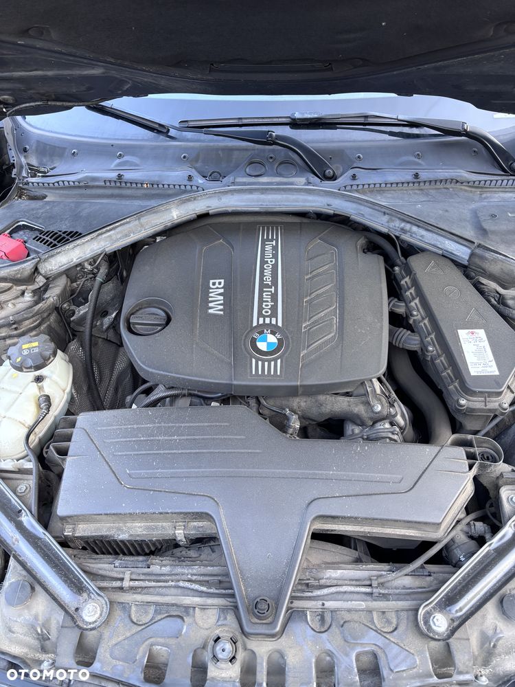 BMW Seria 3 - 25