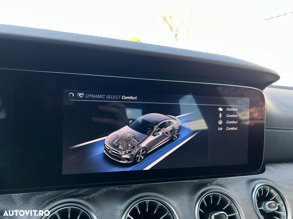 Mercedes-Benz CLS - 24