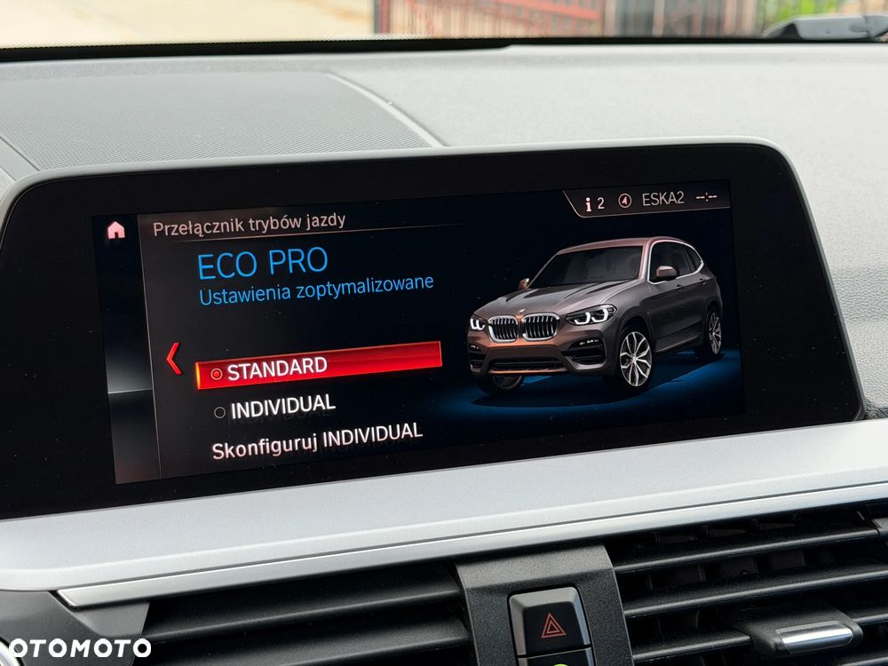 BMW X3 xDrive20i GPF Advantage - 17