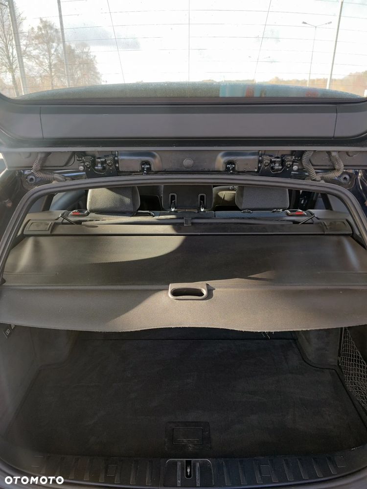 BMW Seria 3 318i Edition Sport - 20