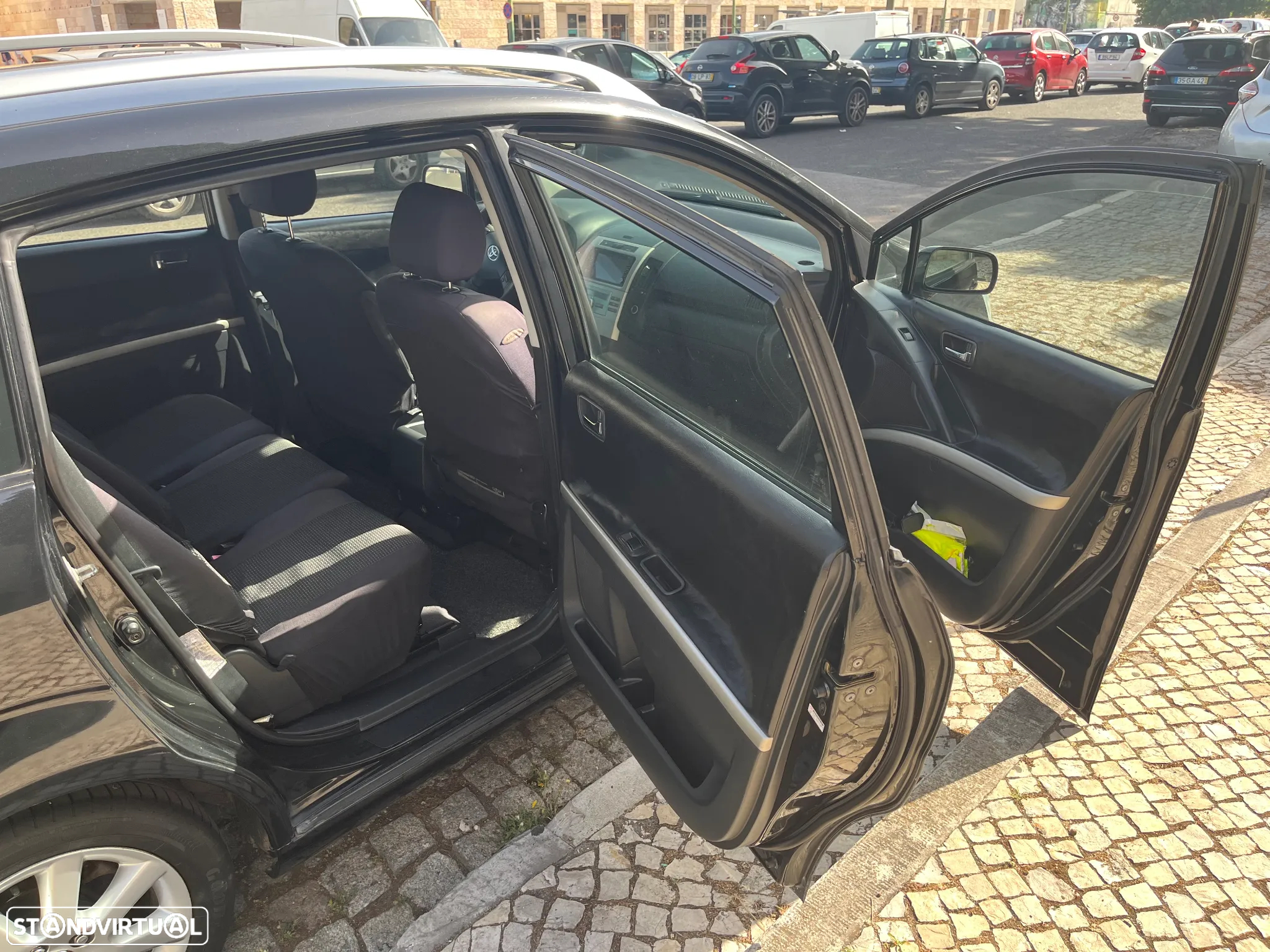 Toyota Corolla Verso 2.0 D-4D - 8