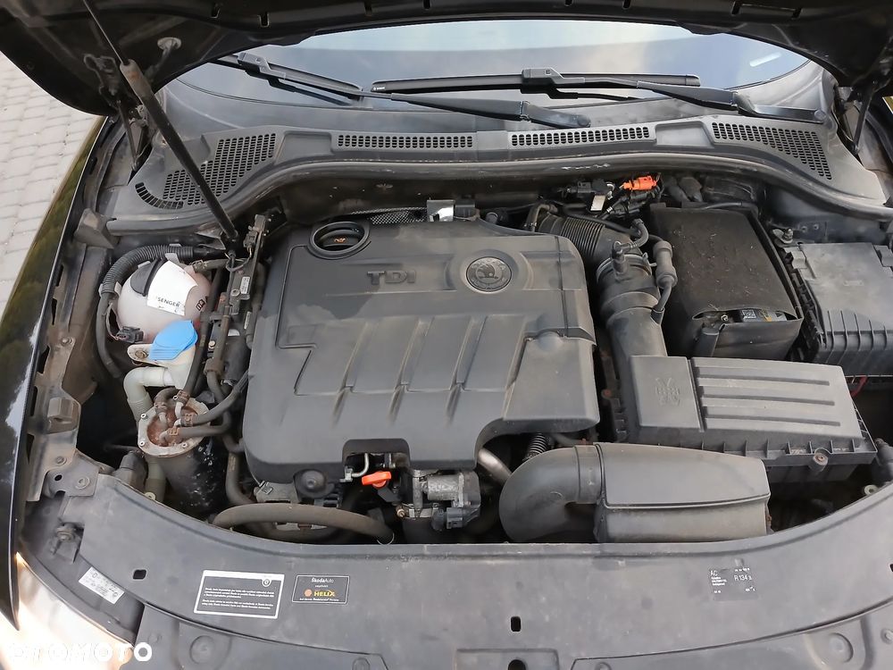 Skoda Superb 2.0 TDI Exclusive - 30