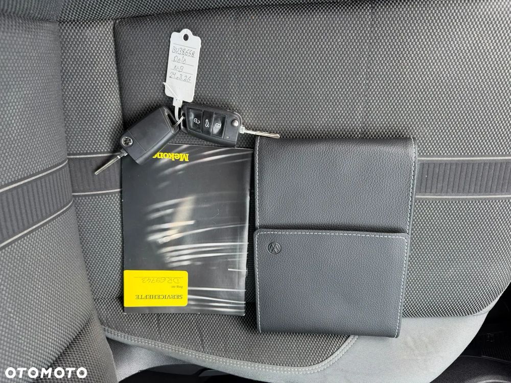 Volkswagen Polo 1.0 TSI DSG Highline - 30