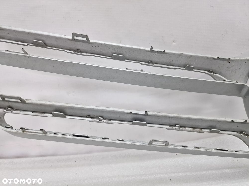 MERCEDES GLE W166 RAMKA / LISTWA ATRAPY / GRILLA PRZEDNIEGO PRZÓD , NR A1668880323 / A1668880423 , NR AUKCJI GL538 - 8