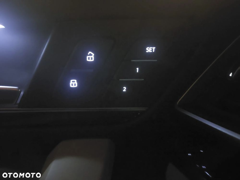 Audi Q5 2.0 TFSI Quattro S tronic design - 31