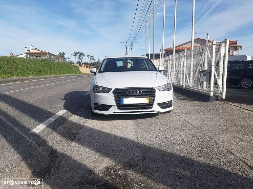 Audi A3 Sportback 1.6 TDI Advance Ultra - 2