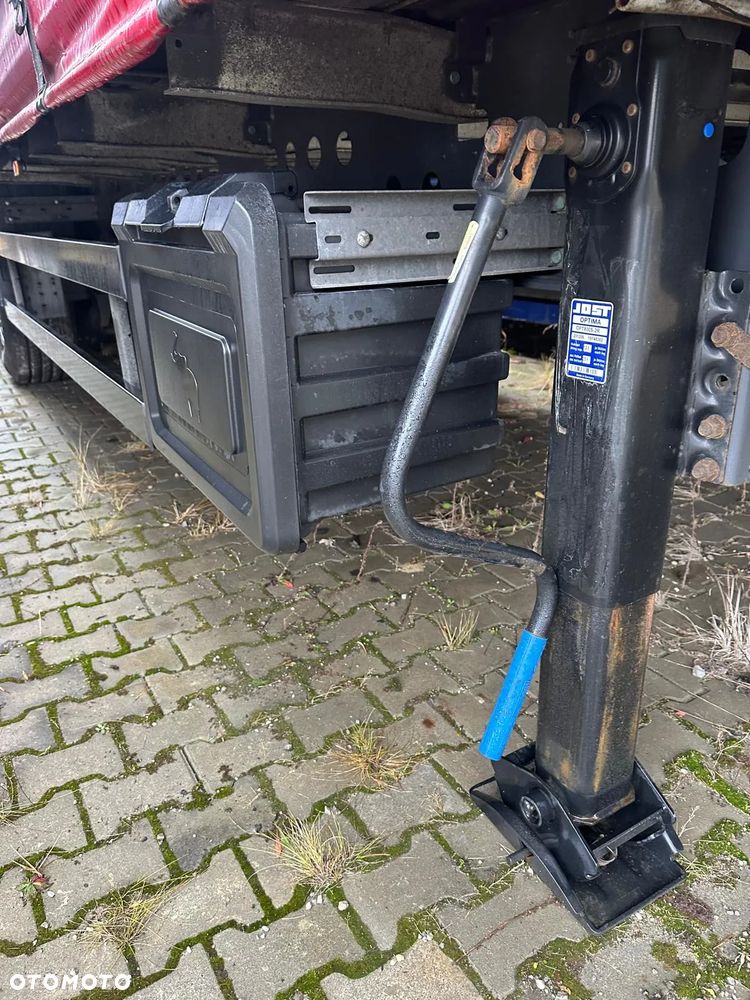 Schmitz Cargobull SCB S3T - 8