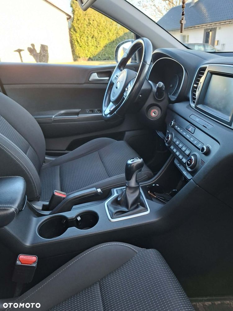 Kia Sportage 1.6 GDI L 2WD - 28