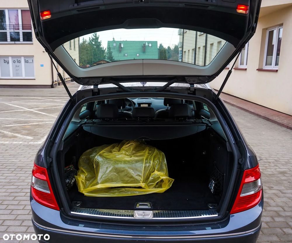 Mercedes-Benz Klasa C 200 Kompressor Automatik Avantgarde - 21