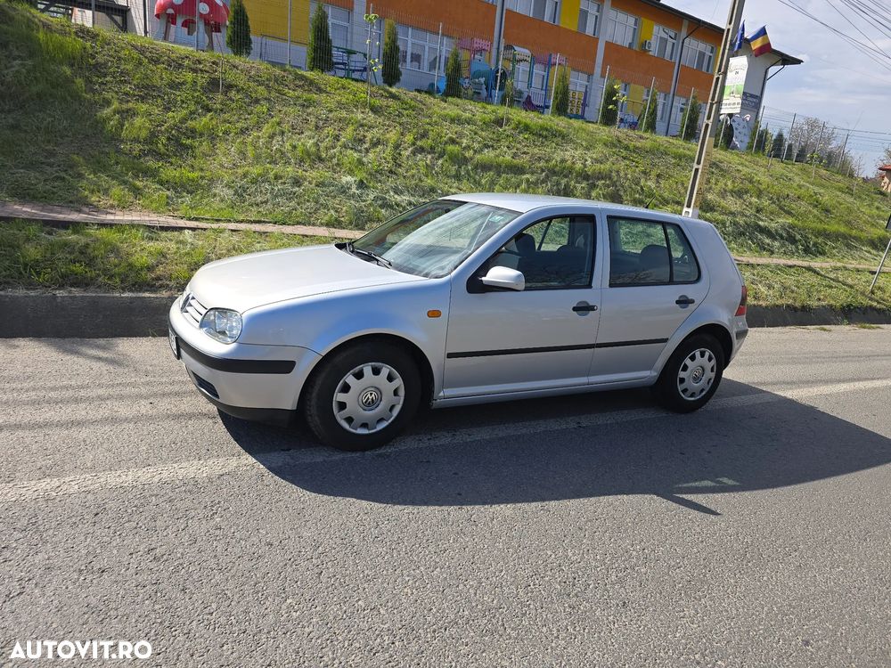 Volkswagen Golf 1.6 - 3