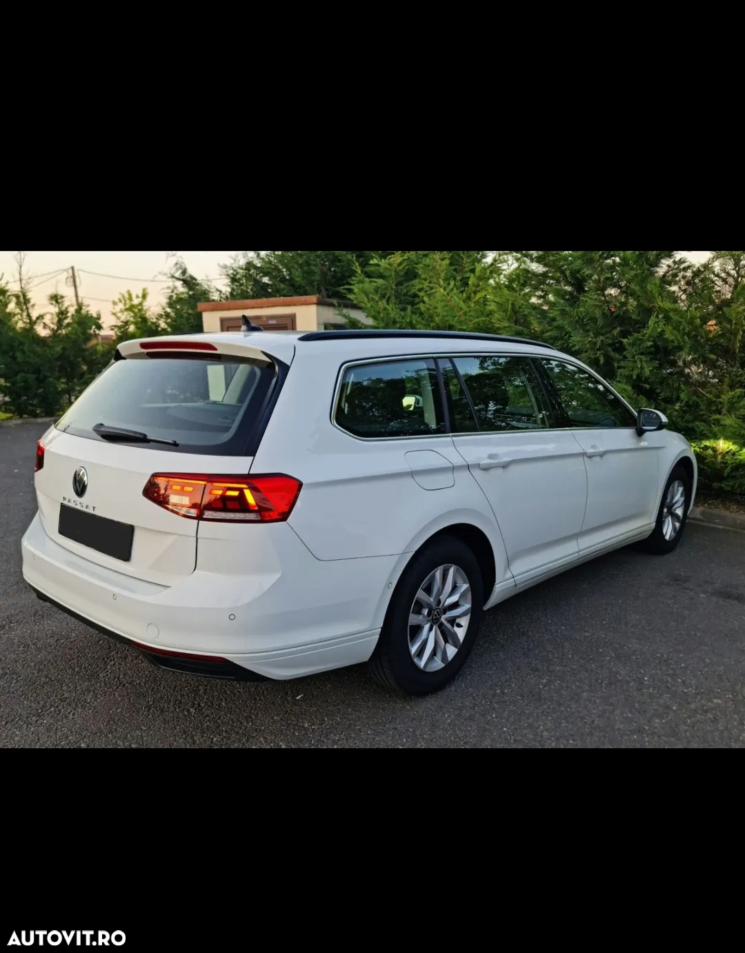 Volkswagen Passat Variant 2.0 TDI DSG (BlueMotion Technology) Comfortline - 24