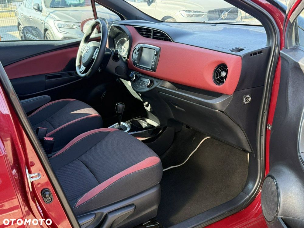 Toyota Yaris - 13