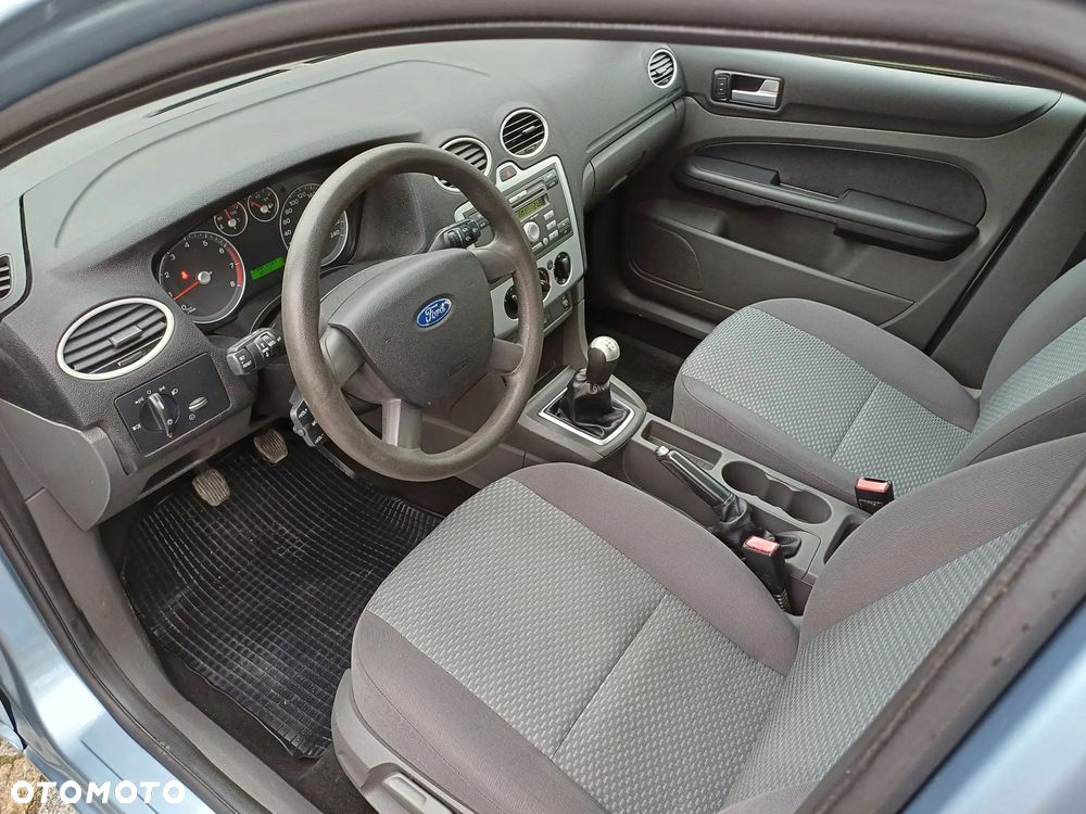 Ford Focus 1.6 Trend - 5