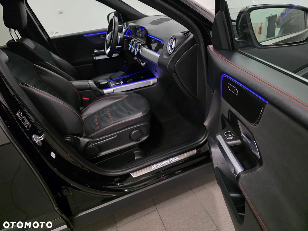 Mercedes-Benz GLB 200 d 8G-DCT Edition AMG Line - 31