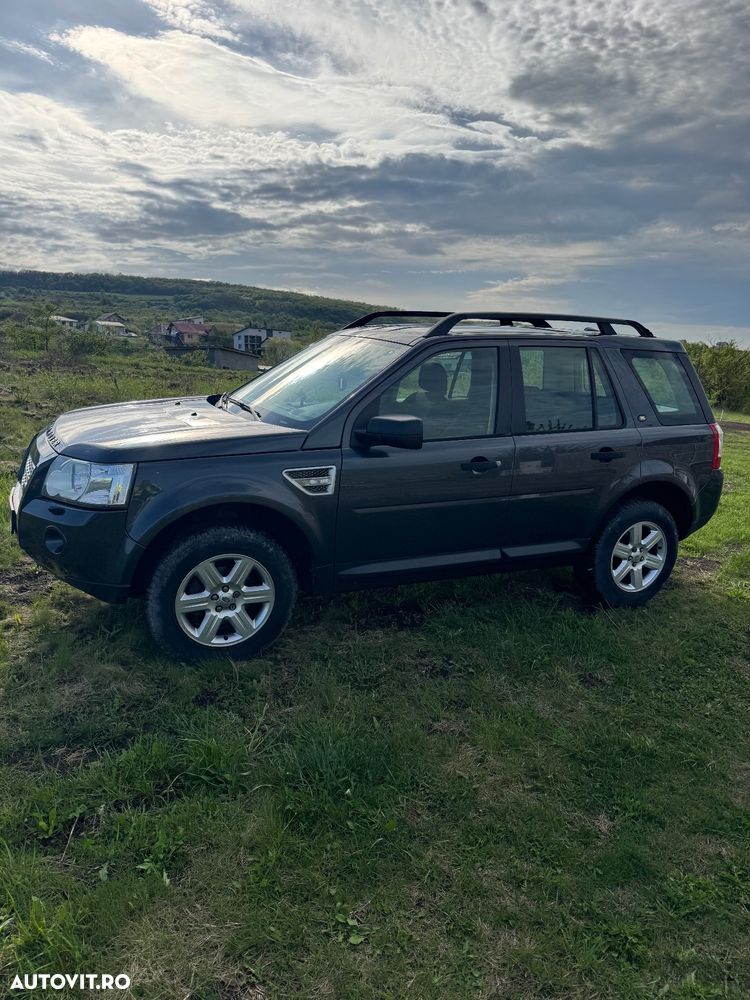 Land Rover Freelander - 2