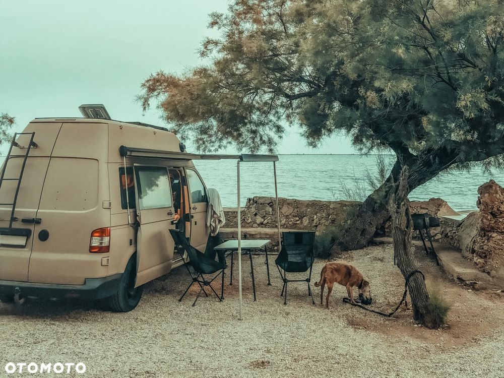 Volkswagen Transporter - 16