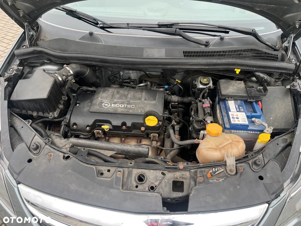 Opel Corsa 1.2 16V Cosmo - 35