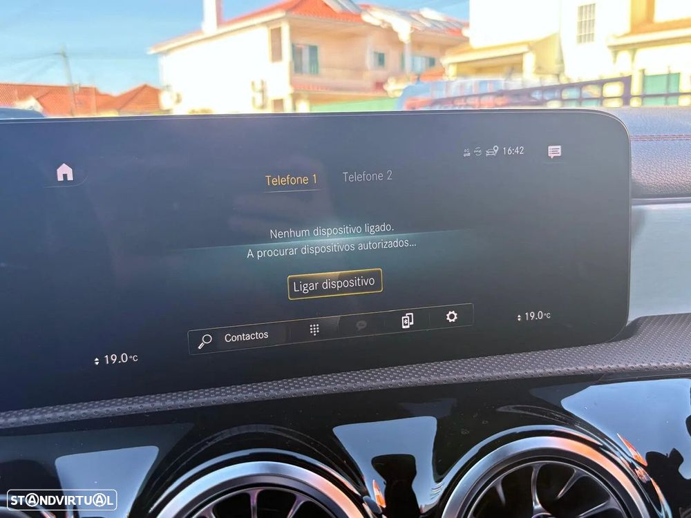 Mercedes-Benz CLA 200 d Shooting Brake AMG Line Aut. - 44