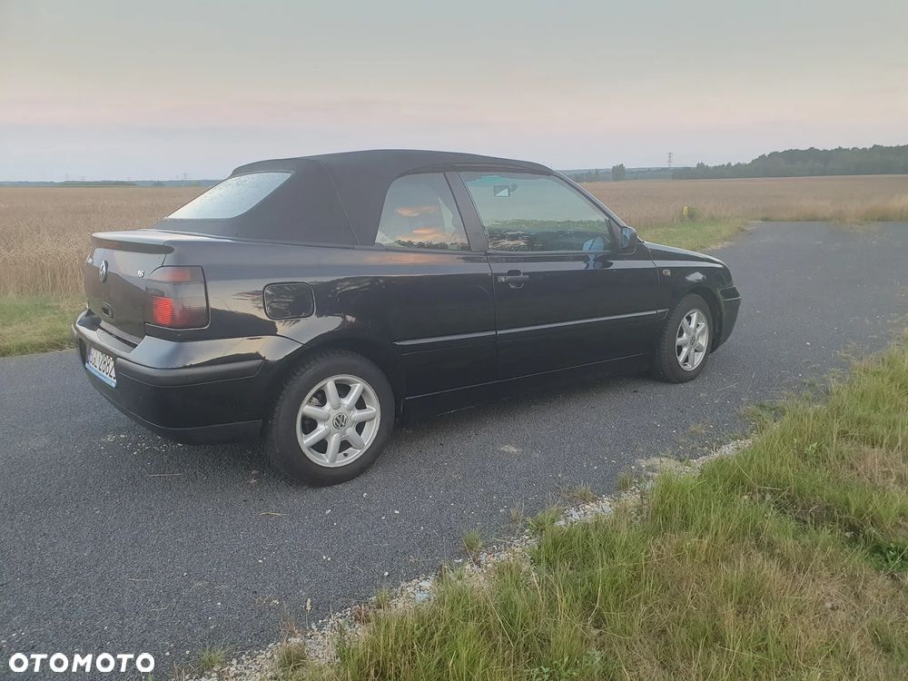 Volkswagen Golf 1.6 - 6
