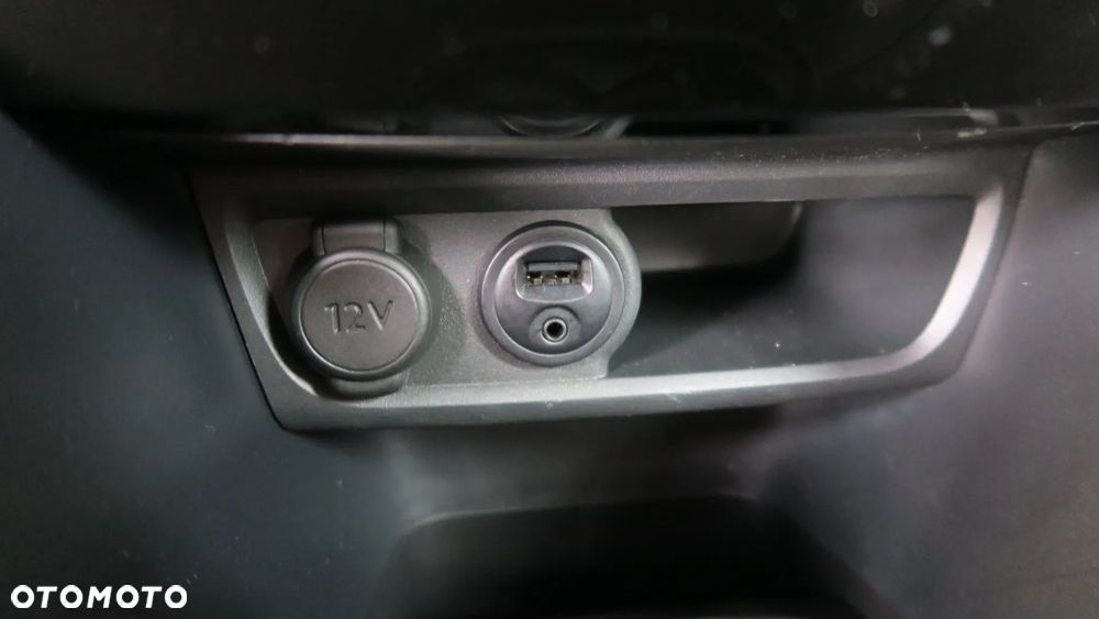 Peugeot 2008 1.2 Pure Tech Style S&S EAT6 - 27