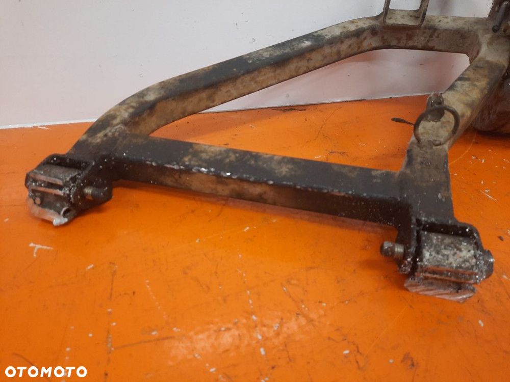 LIGIER AMBRA 99-06 ZWROTNICA PIASTA KOŁA LEWA TYŁ LDW 502 M3 - 2