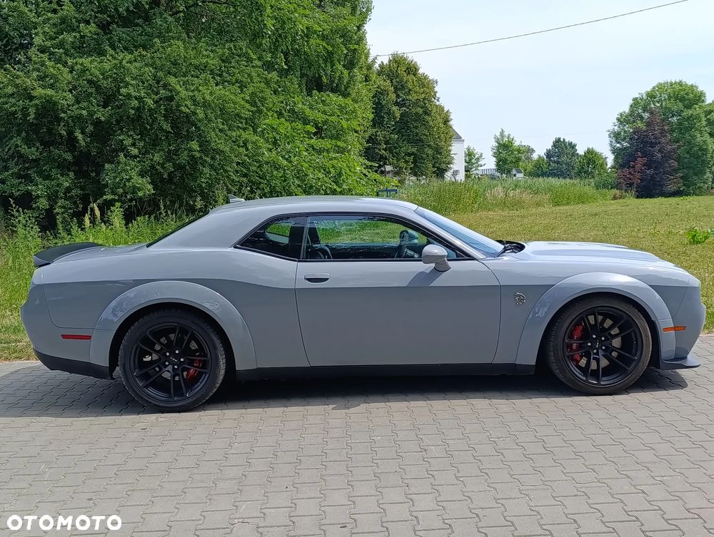 Dodge Challenger 6.2 Hellcat Widebody - 3