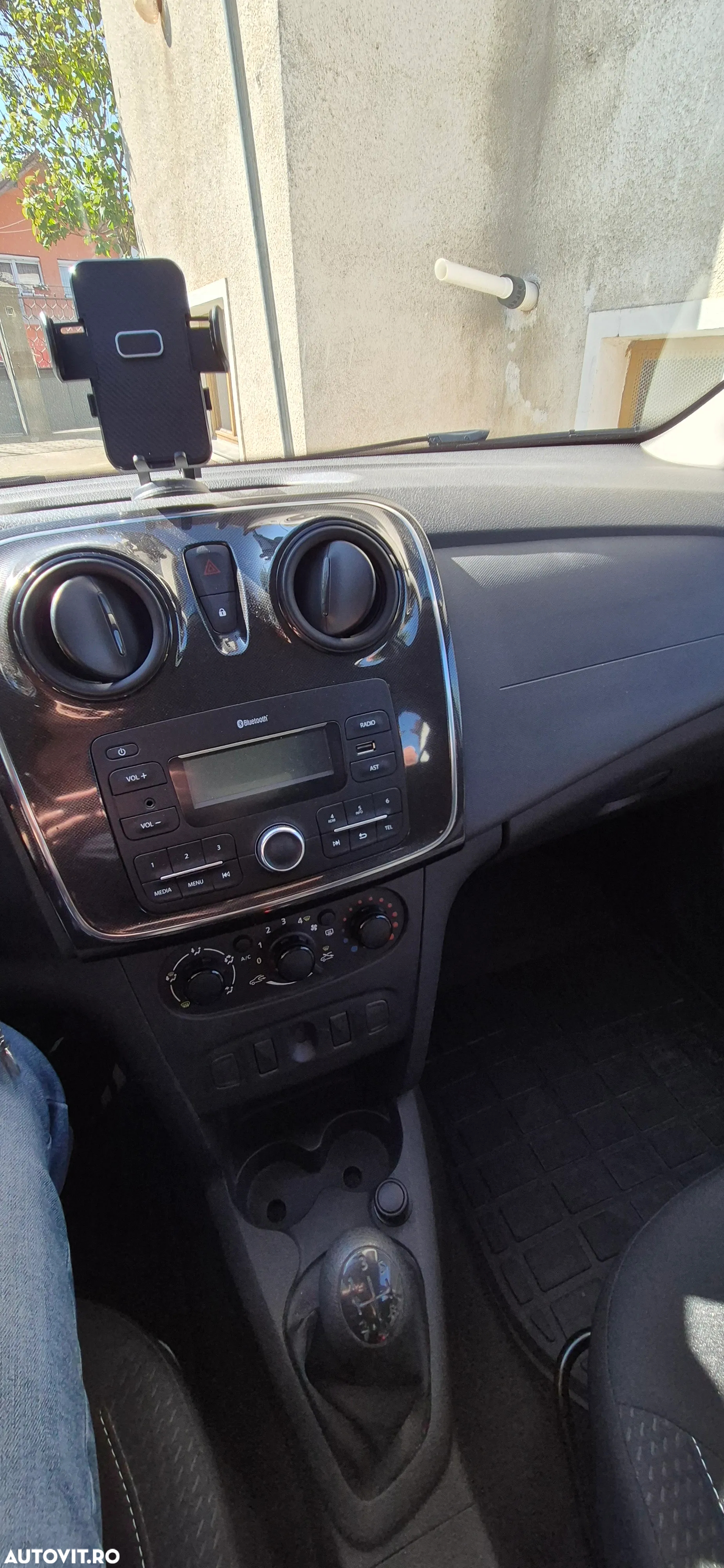 Dacia Logan - 10