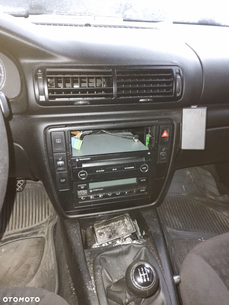 VOLKSWAGEN PASSAT B5 1.8T AWT LIFT 00 - 05   LUSTERKO ZEWNĘTRZNE PRAWE LEWE ELEKTRYCZNE  L041/LO41 - 23