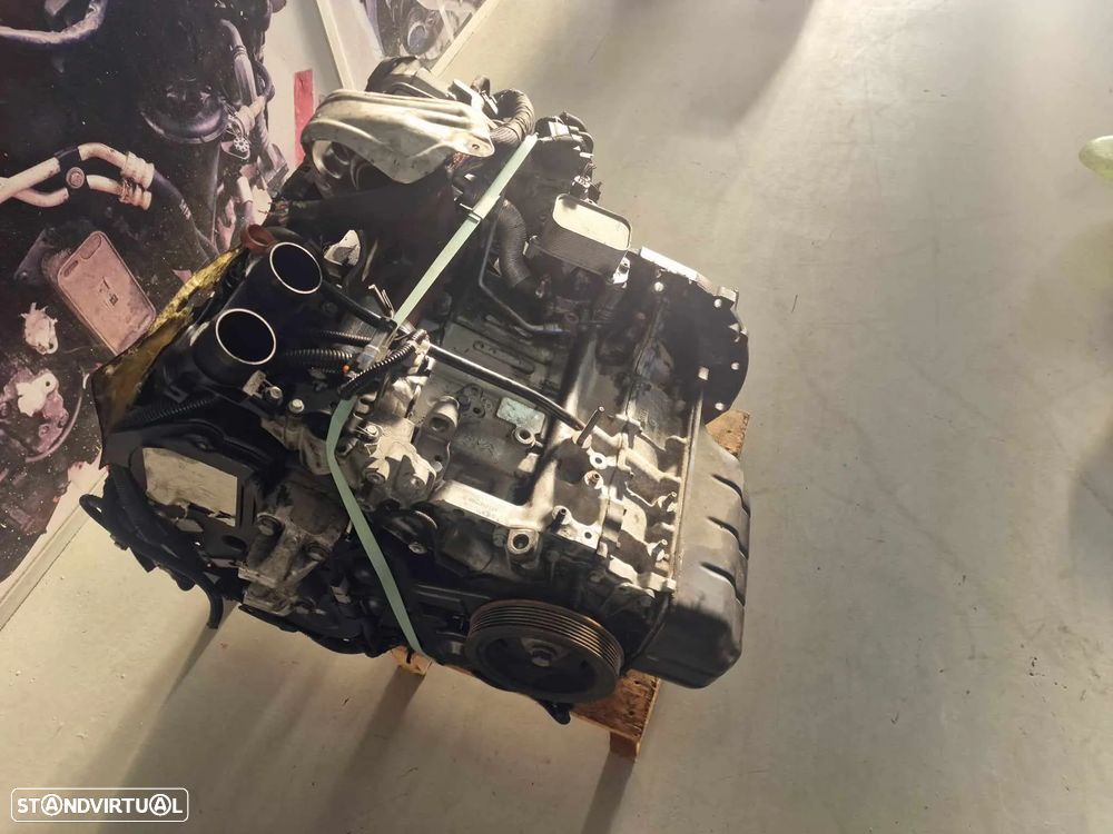 Motor Peugeot 208 1.6 HDI 2015, de 120cv, ref BH01 - 3