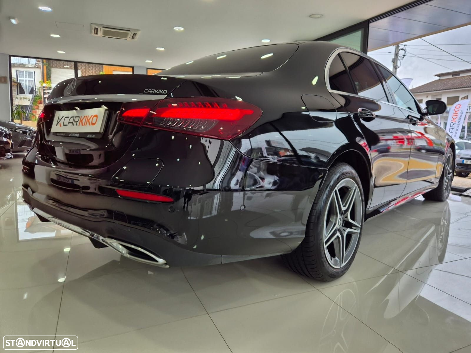 Mercedes-Benz E 300 de AMG Line - 5