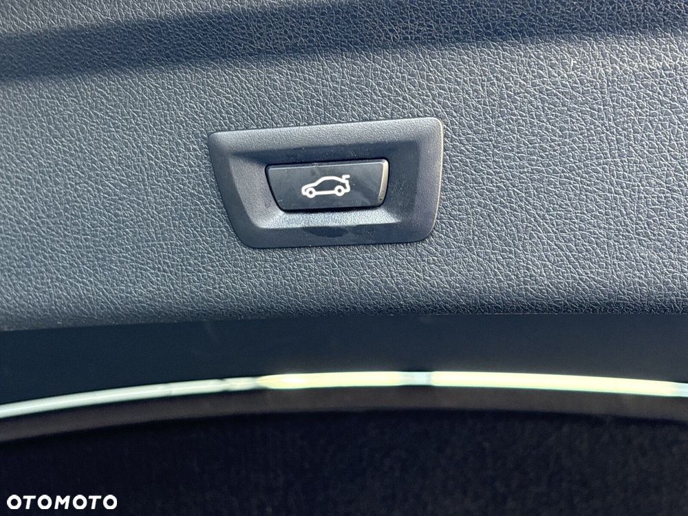 BMW Seria 3 318d Advantage - 27