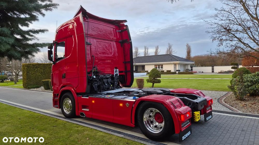 Scania SCANIA///S530///V8///2022/// FULL LED///ALUFELGI/// KLIMATYZACJA POSTOJOWA/// ZABUDOWY MIĘDZYOSIOWE/// SKÓRZANE FOTELE///WAGA/// STAN JAK NOWY///RETARDER/// - 14