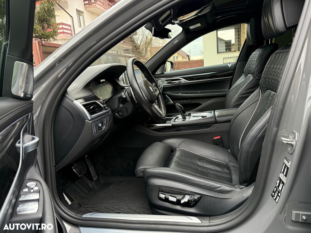 BMW Seria 7 730d xDrive MHEV - 15