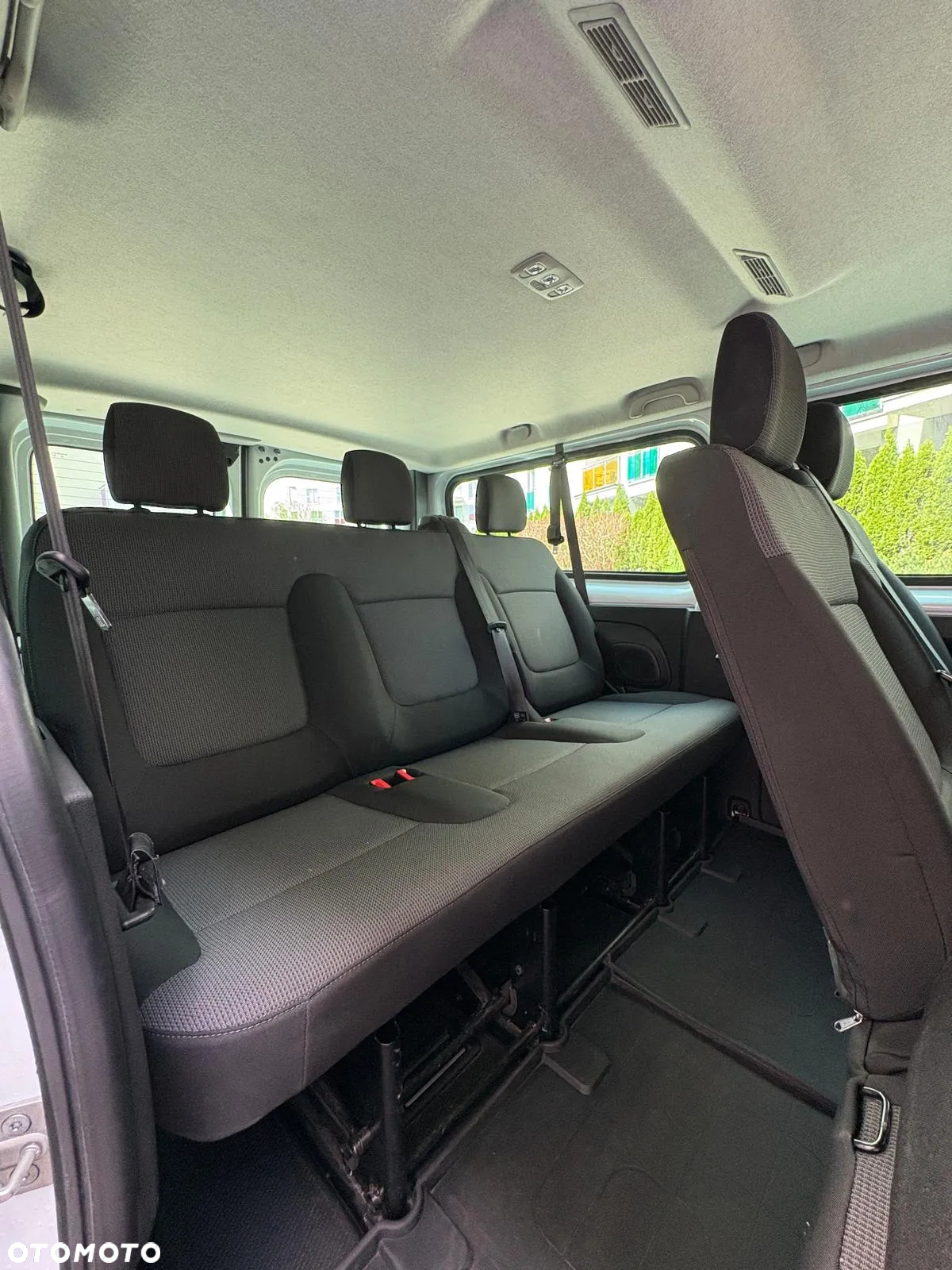 Renault Trafic Kombi 2.0 Blue dCi L2 Equilibre EDC - 8