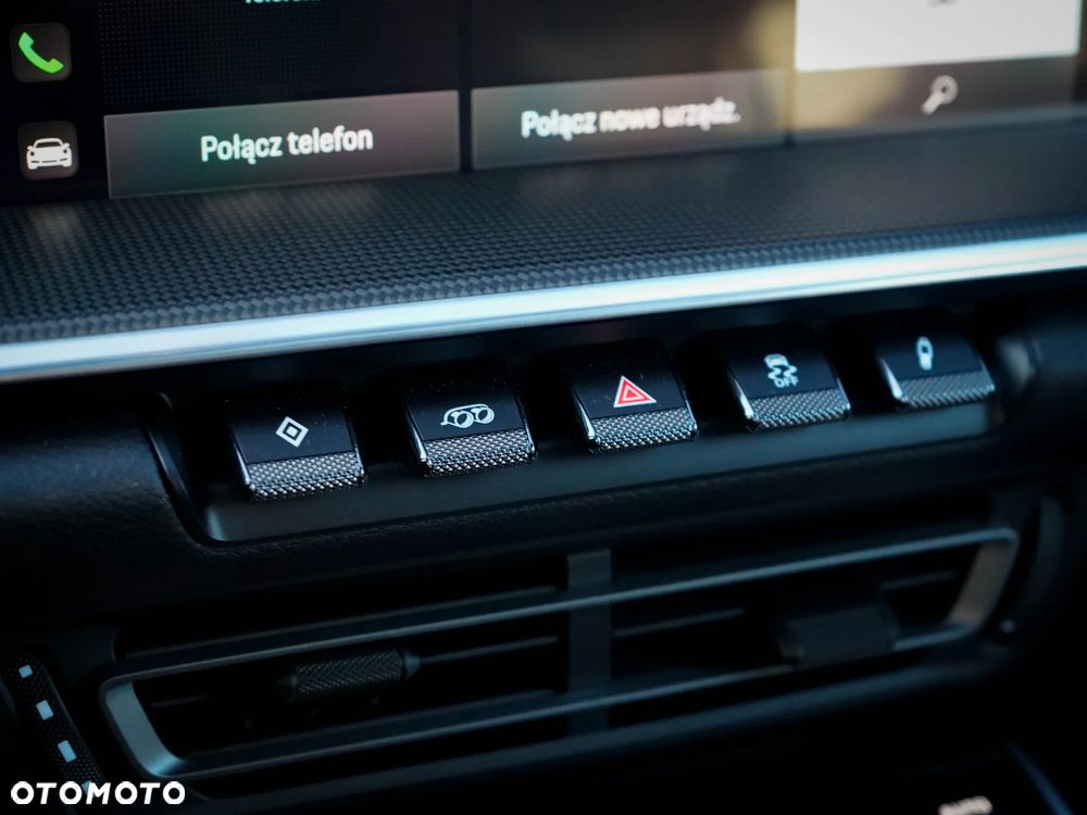 Porsche 911 Carrera 4S - 18