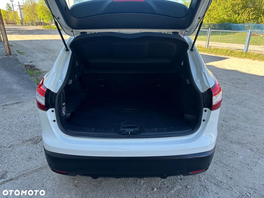 Nissan Qashqai 1.2 DIG-T Tekna EU6 - 22
