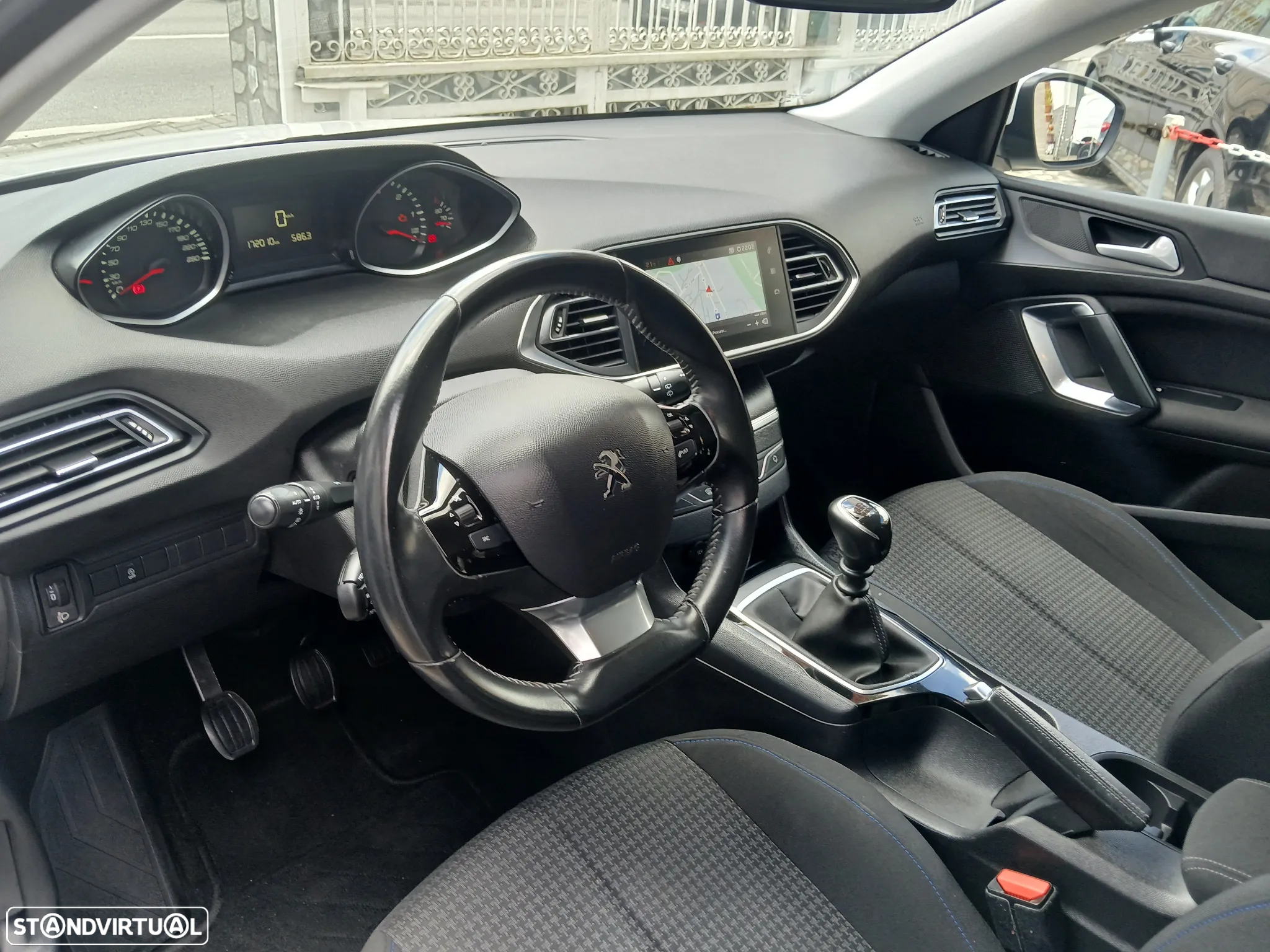 Peugeot 308 SW 1.5 BlueHDi Style - 27