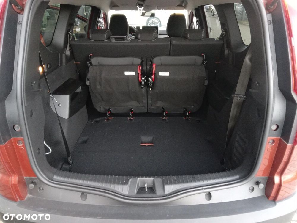Dacia Jogger 1.0 TCe Extreme 7os - 26