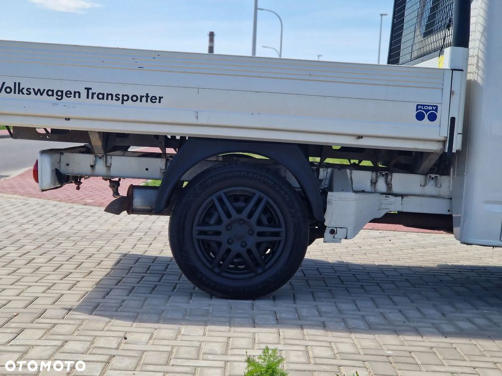 Volkswagen Transporter - 4