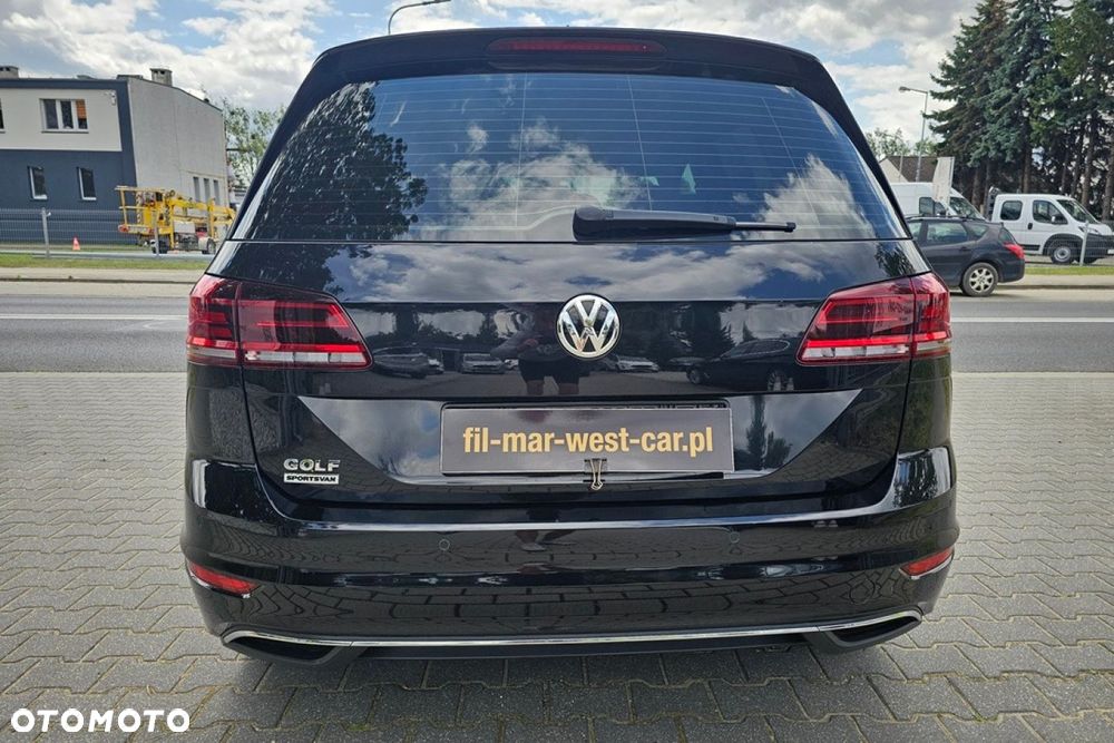 Volkswagen Golf Sportsvan - 12