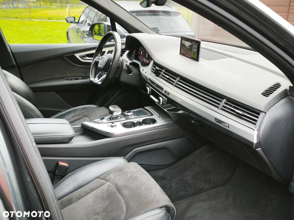 Audi Q7 3.0 TDI Quattro Tiptronic - 12