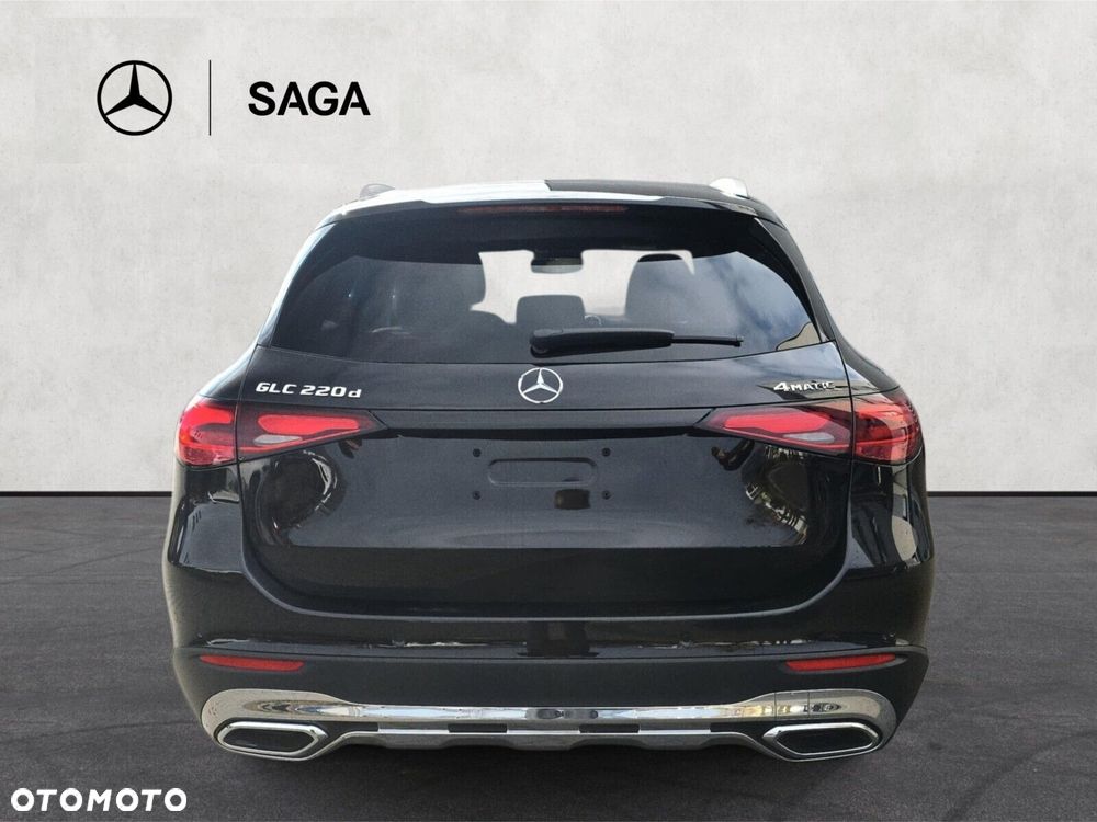 Mercedes-Benz GLC - 7