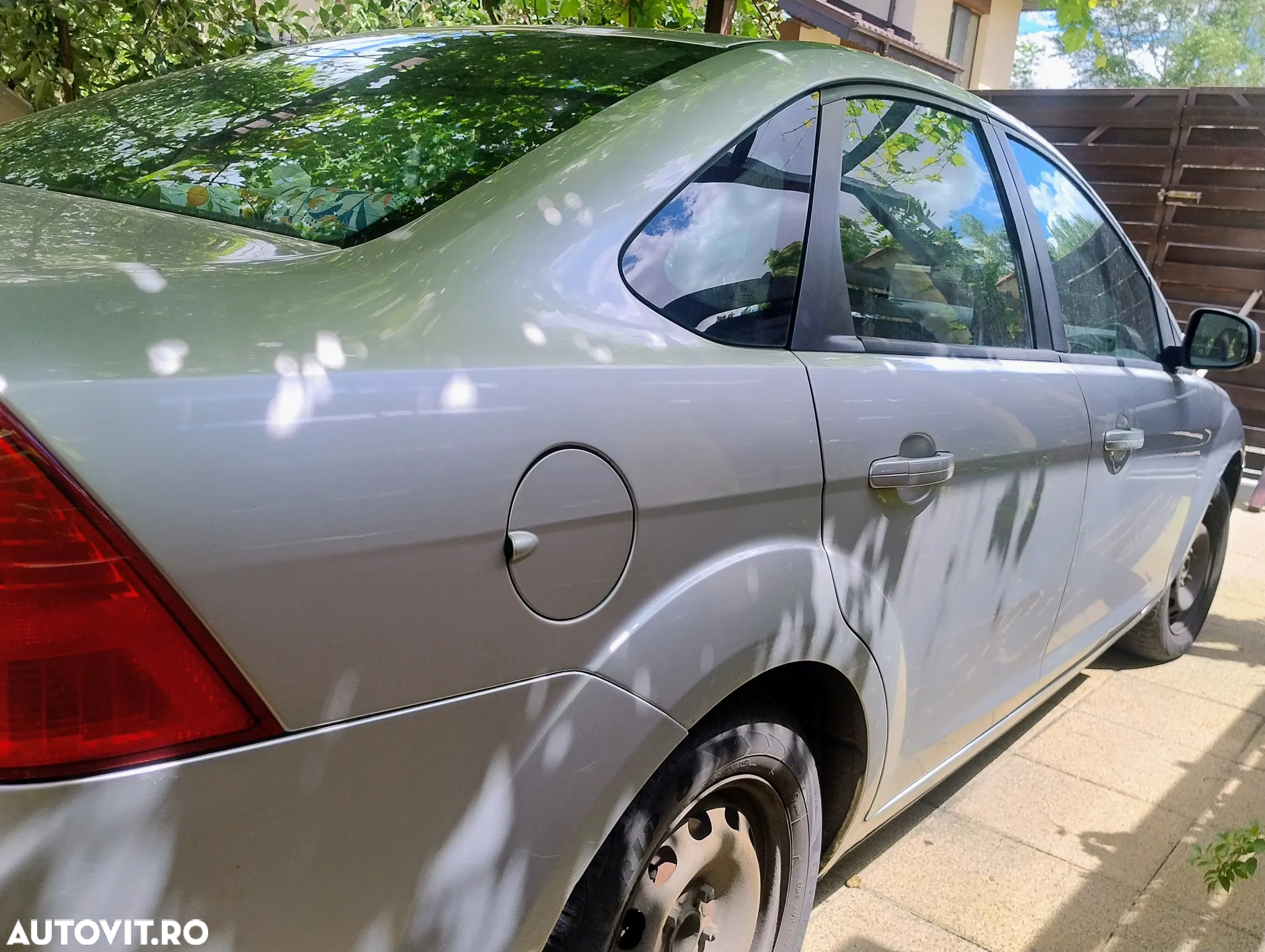 Ford Focus 1.6 Ti-VCT Trend - 5