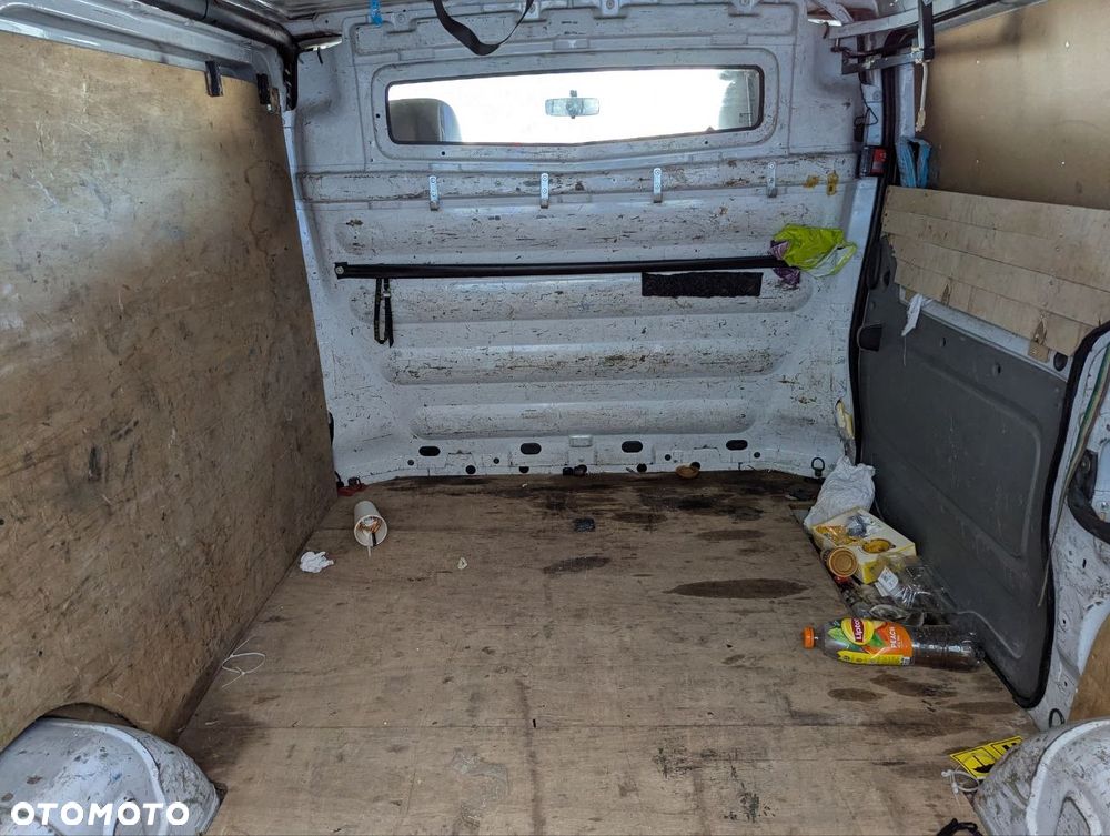 Opel vivaro - 14