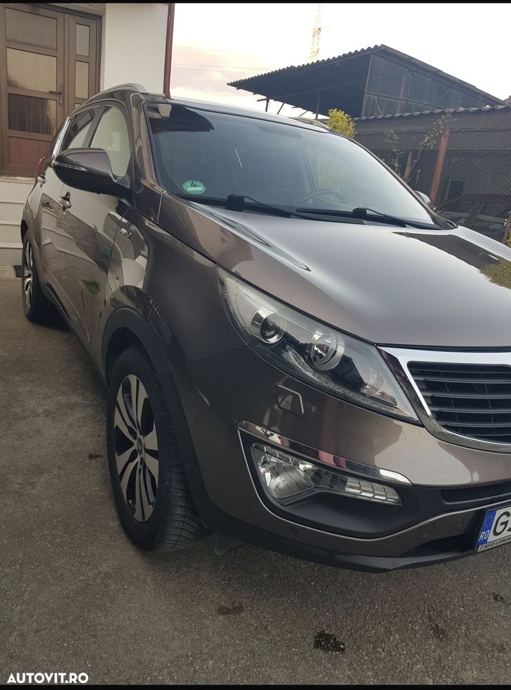 Kia Sportage 2.0 CRDI 184 AWD Platinum Edition - 9