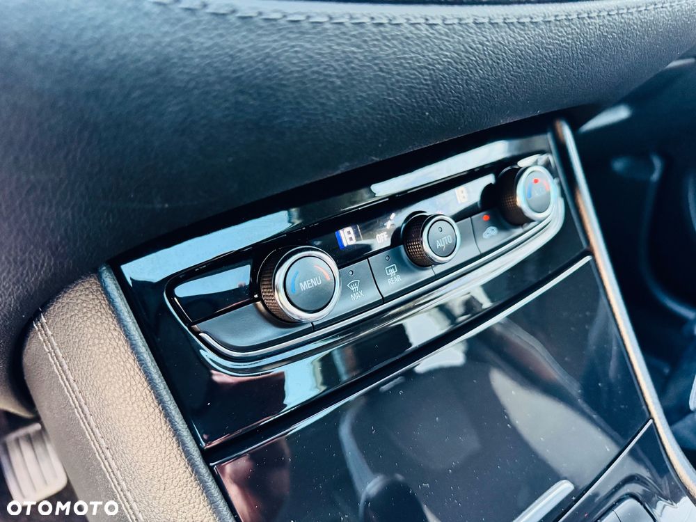 Opel Grandland X 1.6 CDTI Ultimate S&S - 36