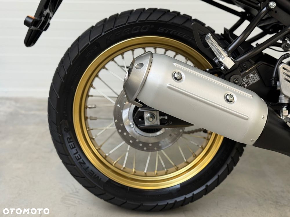 Yamaha XSR - 15