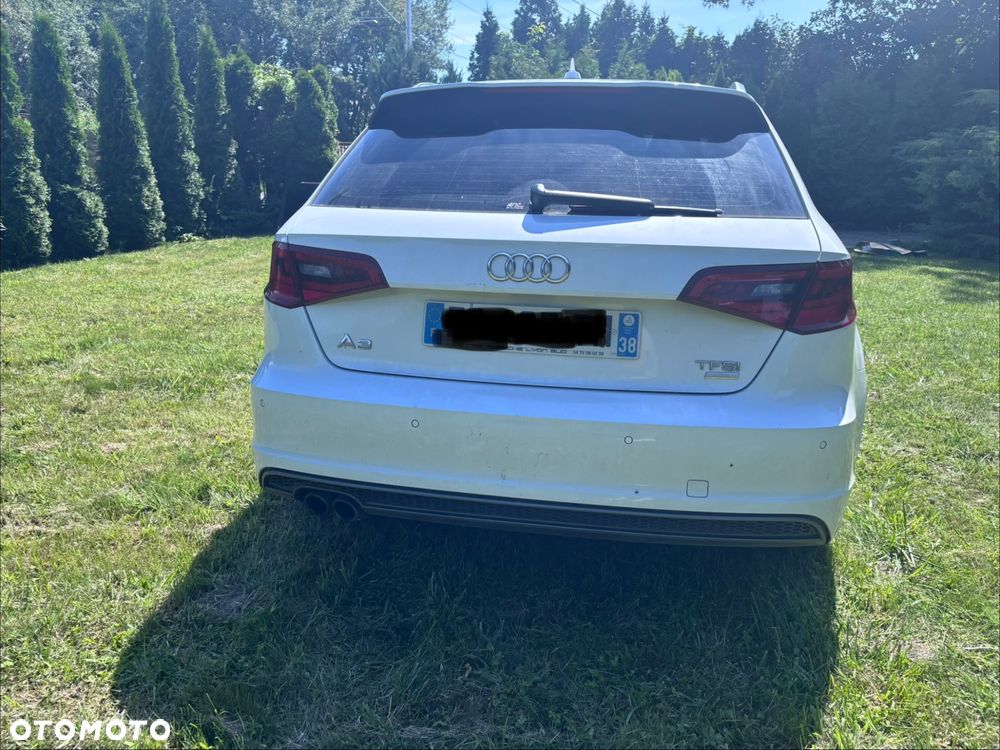 Audi A3 Sportback - 15